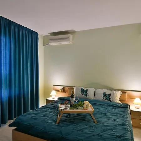 Paradise - Free Parking * Varna