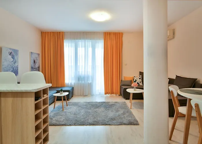 Paradise - Free Parking Apartment